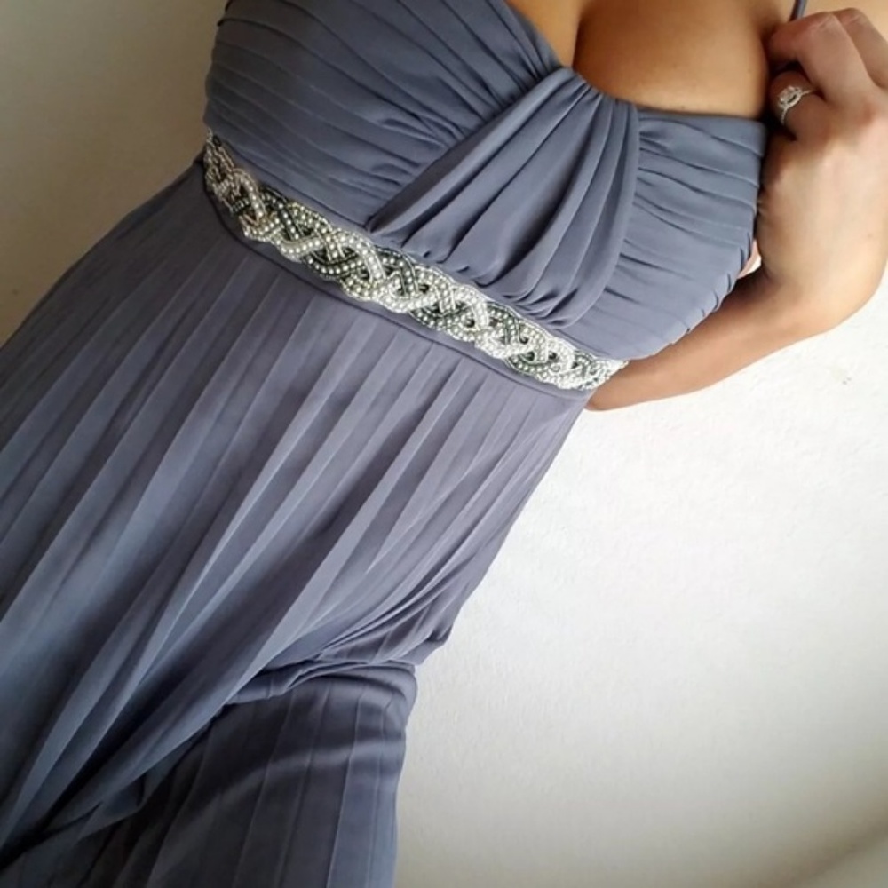 12 NWOT for $225{DB Studio}8M, 4L Formal Dresses - Picture 3 of 6